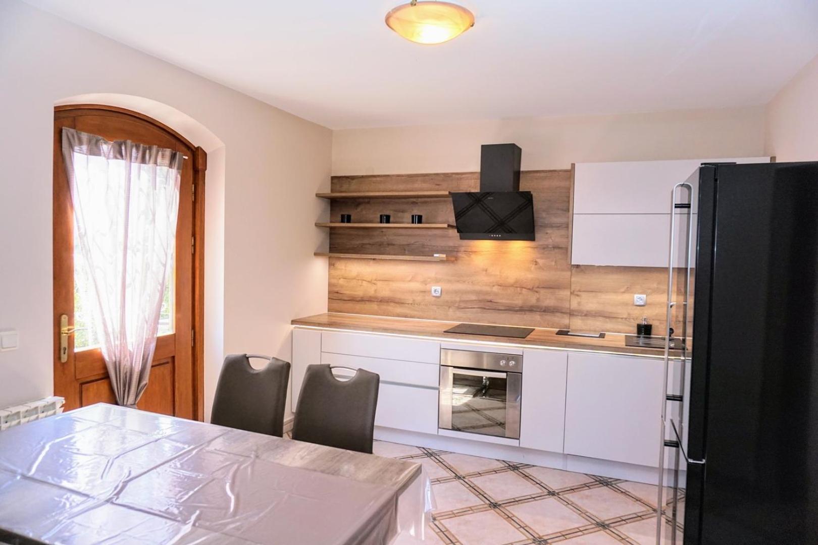 Apartment Stefica Црвений Врх Екстер'єр фото